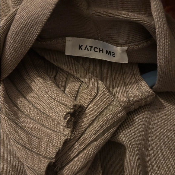 Sophisticated Beige/camel/khaki 3- piece Women's Pantsuit One Size fits 4-16 - Picture 5 of 16